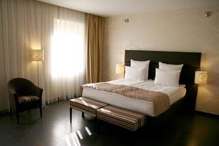 Отель Hotel Timisoara Тимишоара Пятизвездочный одноместный номер Делюкс с бесплатным доступом в спа-центр-1